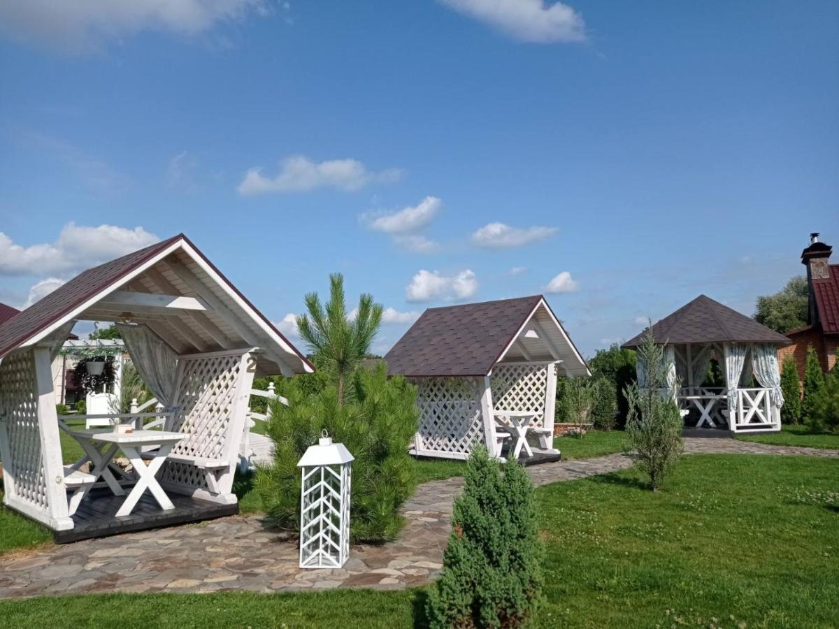 Готельно-Ресторанний Комплекс Прованс Парк Poczajów Zewnętrze zdjęcie